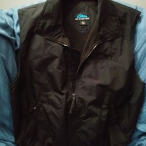 3 for $25)Mens fall/winter vest 'Tri-Moutain'